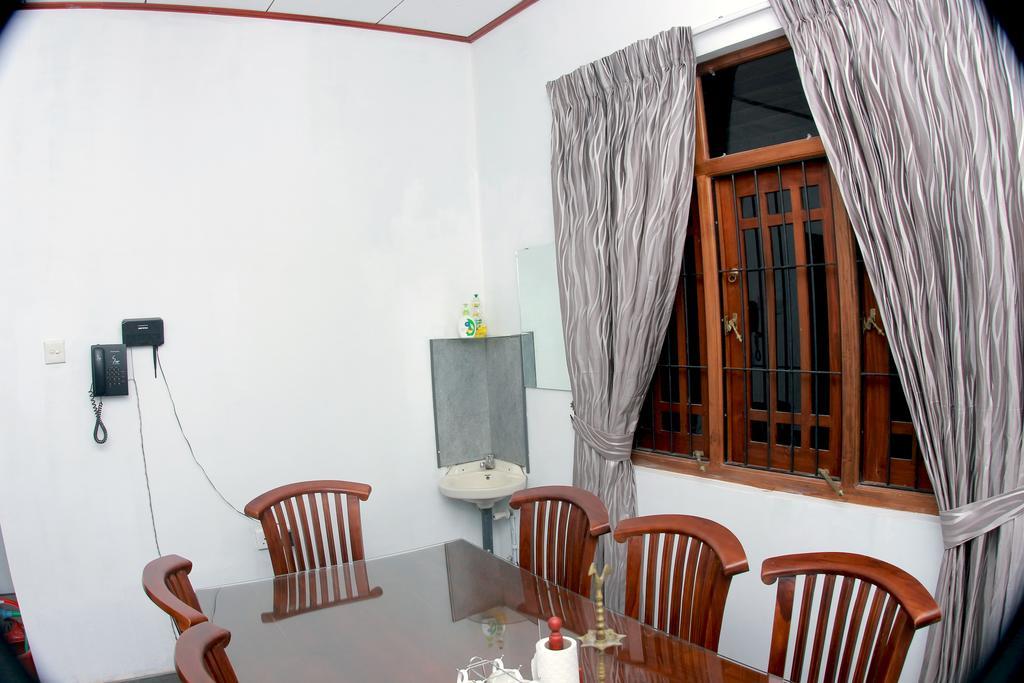 The Hermitage Negombo Kurana Katunayaka Exterior photo