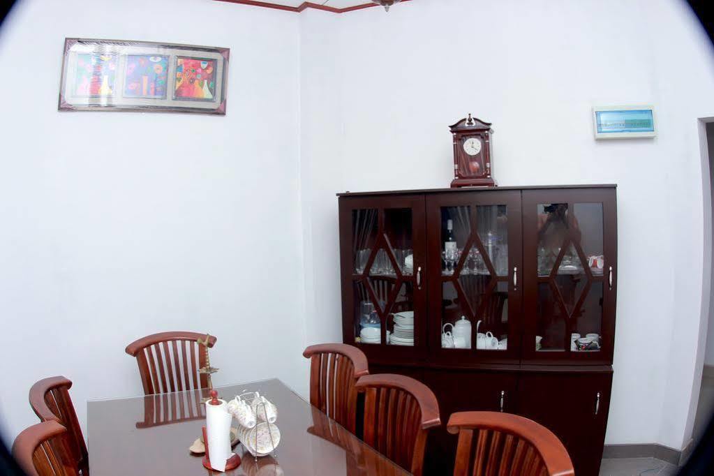 The Hermitage Negombo Kurana Katunayaka Exterior photo