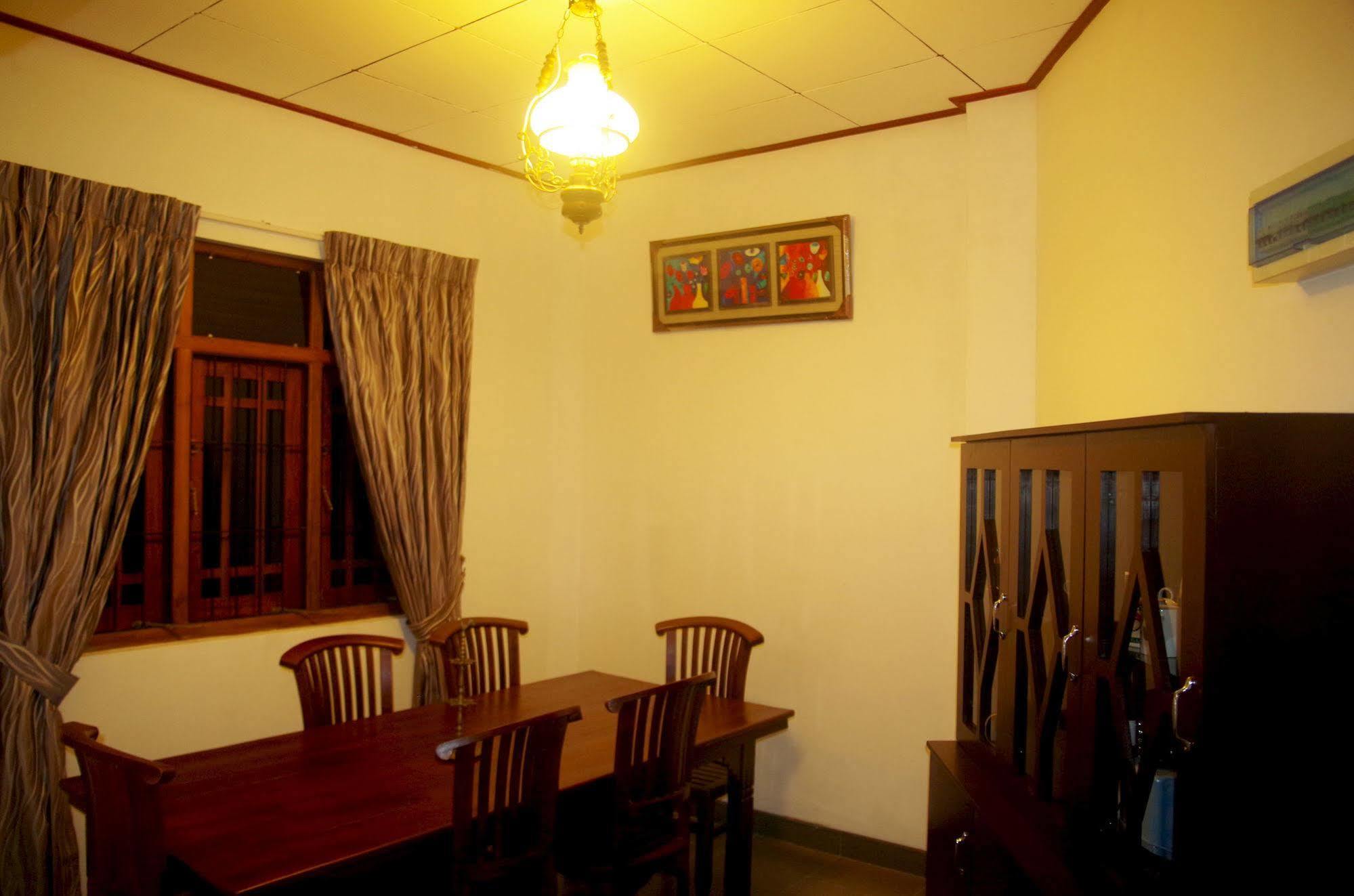 The Hermitage Negombo Kurana Katunayaka Exterior photo